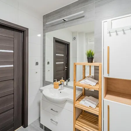 Horyzont Apartamenty- Osiedle Polanki Basen Zewnetrzny, Sauna ,silownia Apartamento Kołobrzeg